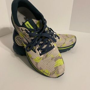 Brooks Ghost 14